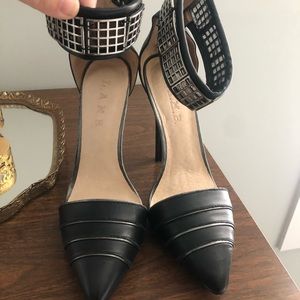 Lamb Pumps